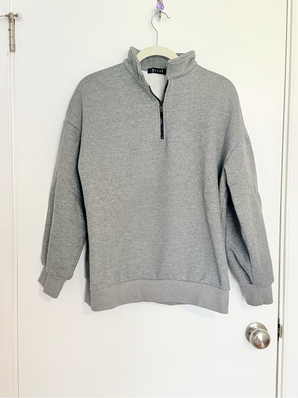 Gray Quarter-Zip‎ Sweatshirt